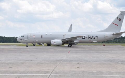 هواپیمای گشت دریایی P-8A پوسایدون؛ مشخصات، حسگرها، تسلیحات و نقش در شکار زیردریایی